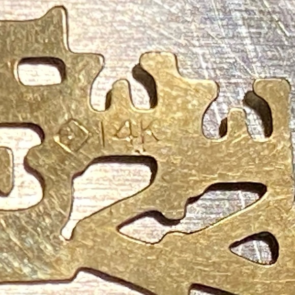 14k Yellow Gold Live Love Laugh Charm Necklace Pendant - Picture 2 of 4